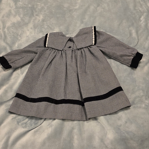 Black and White Checkered Baby Dress With Velvet Trim, 18mo (1105) - Picture 2 of 6